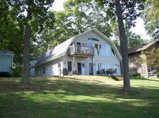 6915 W Orland Rd, Angola, IN 46703