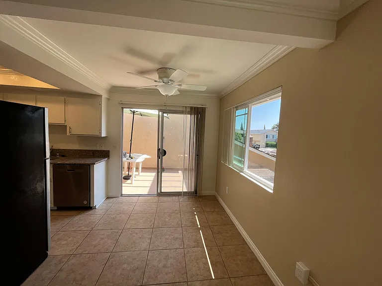 16571 Regina Cir #4 — Photo 10