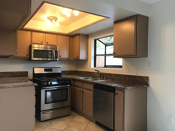Greenhouse Window, Granite, Designer Lighting