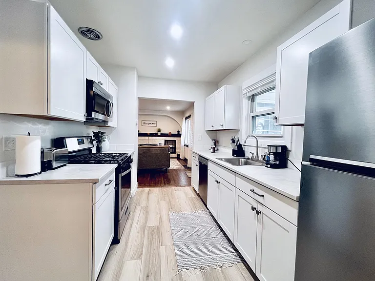 217 W Carlisle Ave — Photo 9