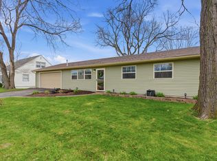 621 Old Forge Rd, Valparaiso, IN