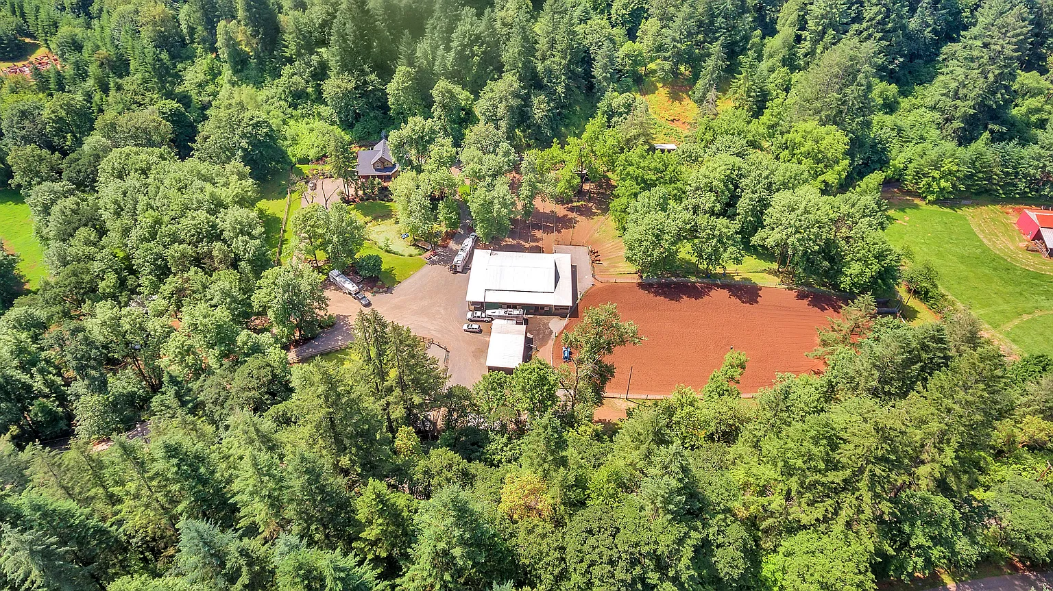 35555 NE Corral Creek Rd photo 1