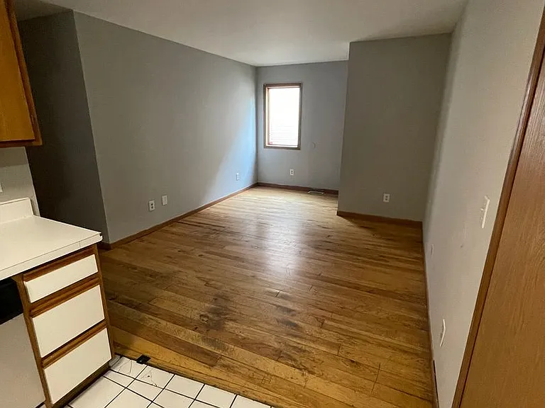 72 Chittenden Ave — Photo 27