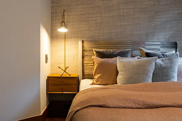 Rented by Finest Furnished LLC | media 38