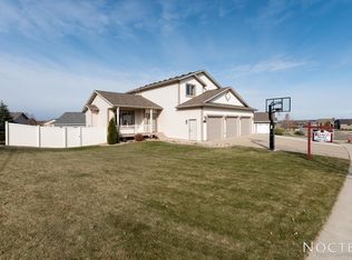 4818 Granite Dr, Bismarck, ND 58503