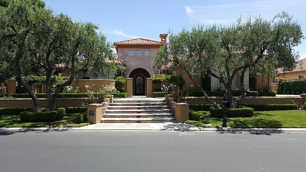 12244 N Via Tesoro Ave photo 1