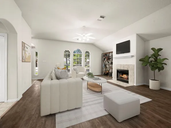 3226 Woodwind Rd, Montgomery, TX 77356