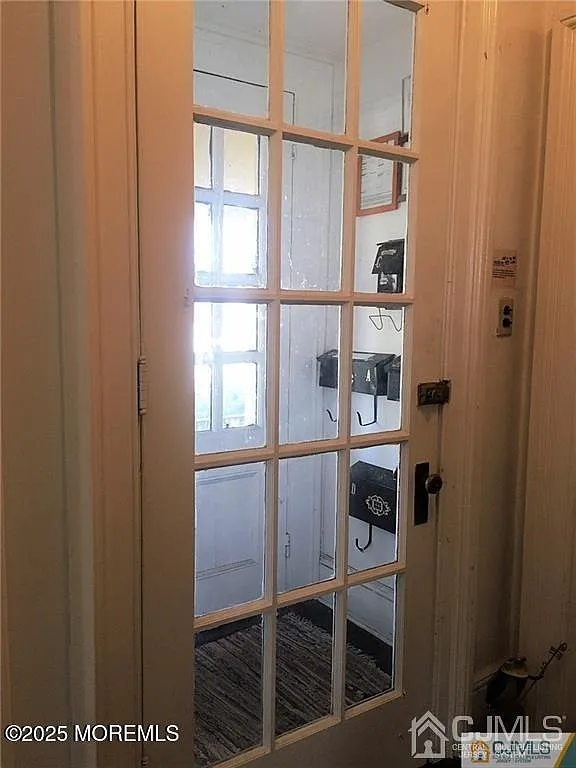 2 bed, 2569 sqft, $2,000 — Photo 3