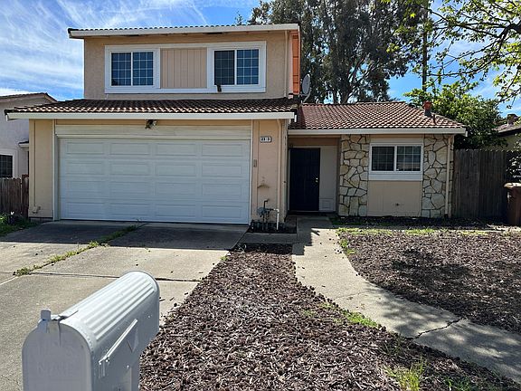 2nd image of 2313 Sequoia Dr