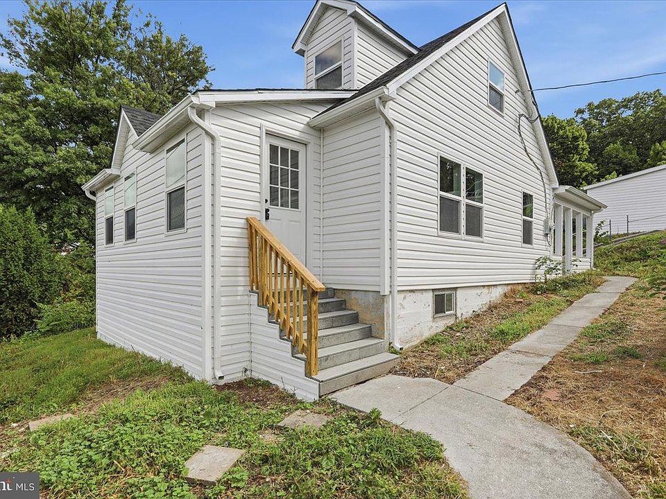1st image of 2810 N Frederick Pike
