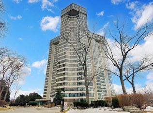 1300 Bloor St #1005, Mississauga, ON L4Y 3Z2