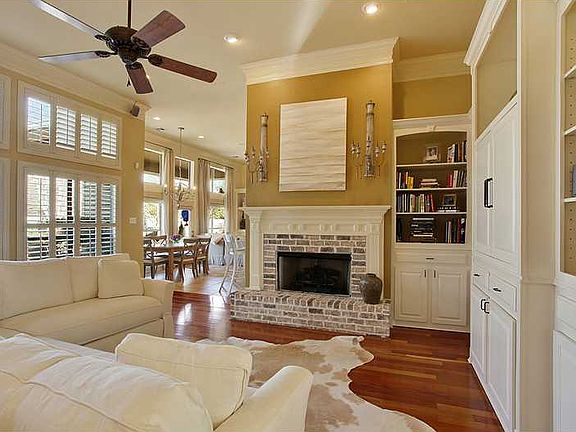 5th image of 435 Bridalwood Dr