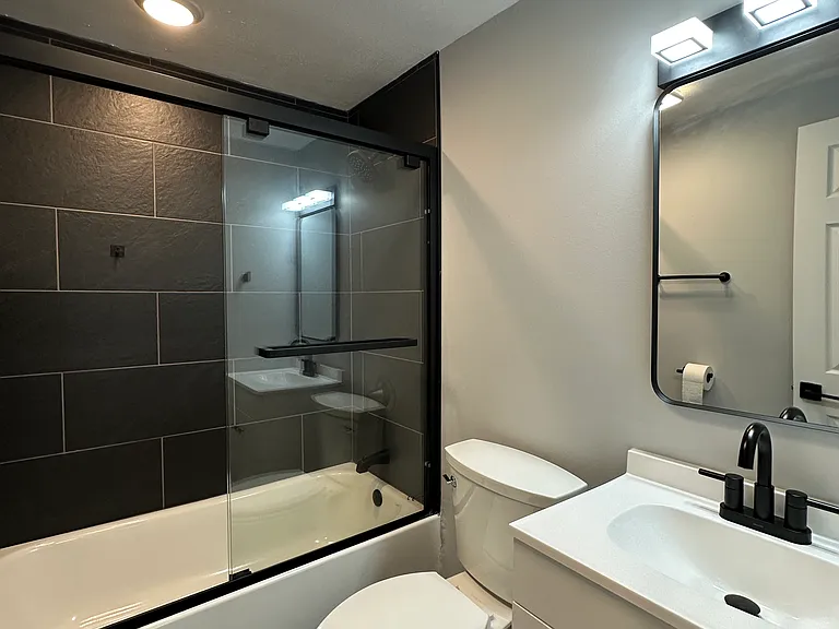 607 Bear St #202 — Photo 7