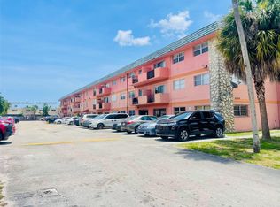 El Palmar, Opa Locka, FL 33055