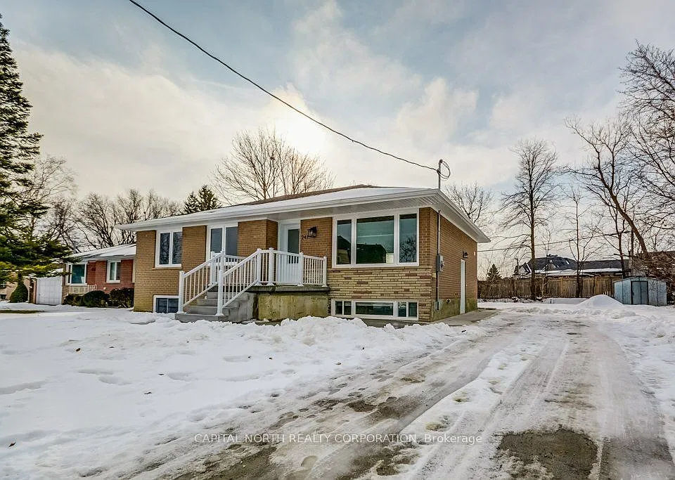241 Forde Cres #LOWER LEVEL