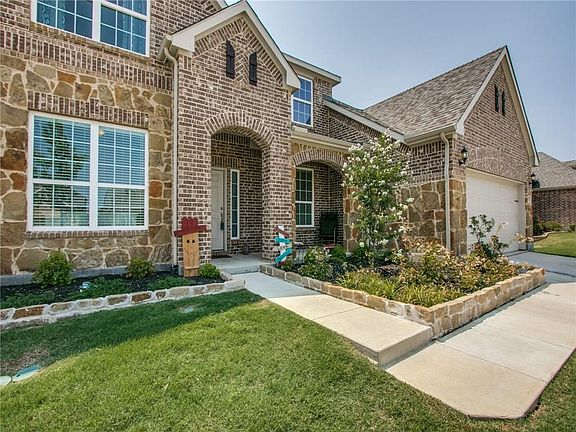 2nd image of 1137 Berrydale Dr