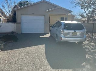 2596 Harvard Dr SE, Rio Rancho, NM 87124