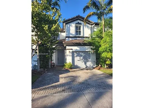 11425 NW 76th Ter Photo 1