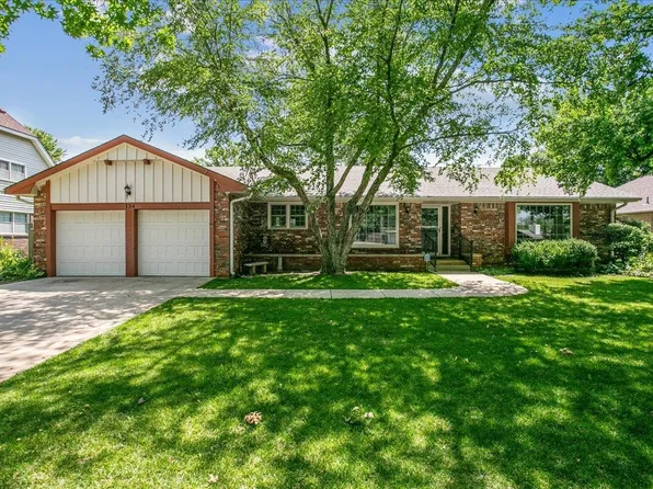 134 N Armour St, Wichita, KS 67206