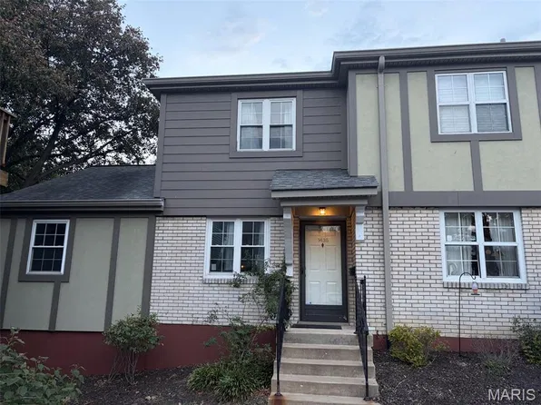 1435 Oriole Pl, Saint Louis, MO 63144