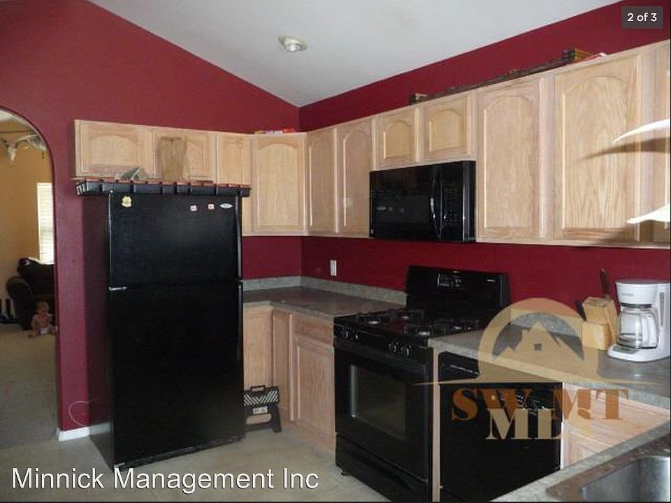 2nd image of 777 N River Rock Dr