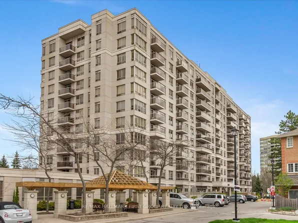 1200 The Esplanade N #320, Pickering, ON L1V 6V3