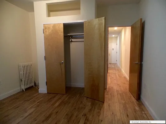 Rented by Sovereign Associates | media 18