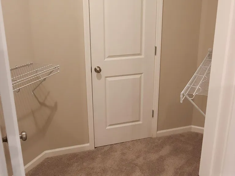 322 Briarwood Ln — Photo 19