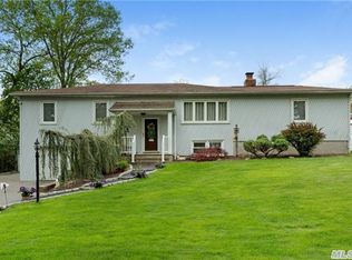 14 Hill Ave, Nesconset, NY 11767