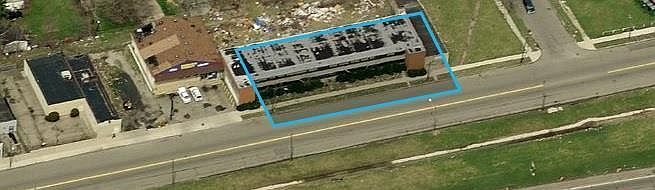 2nd image of 12619 Harper Ave