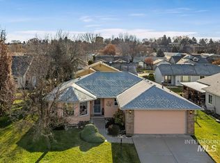 8461 W Echo Falls Ln, Garden City, ID 83714