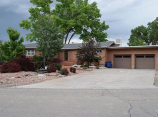 3 Twilight Ln, Pueblo, CO 81005