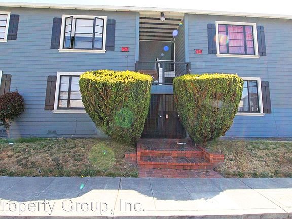 2nd image of 761 34th St #761