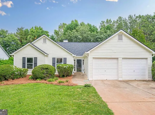 3002 Lake Park Trl, Acworth, GA 30101