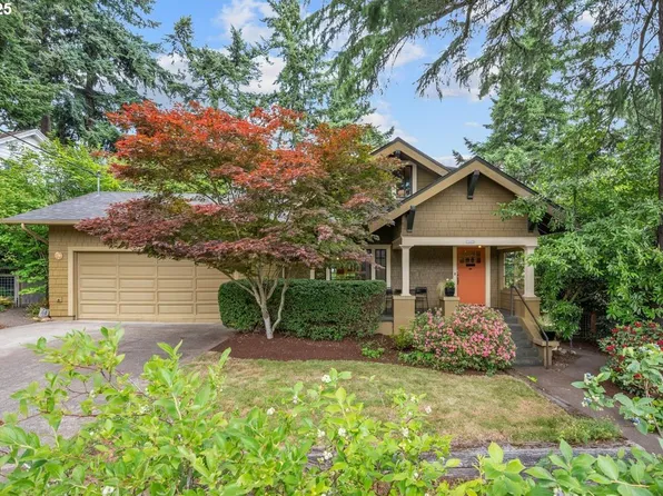 7005 SE Pine St, Portland, OR 97215