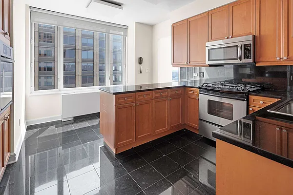 Sold by Keller Williams NYC | media 3