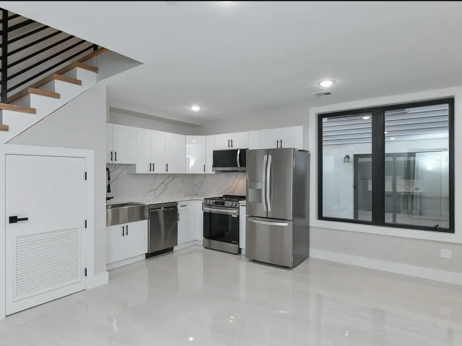 1 bed, 848 sqft, $2,650 — Photo 4