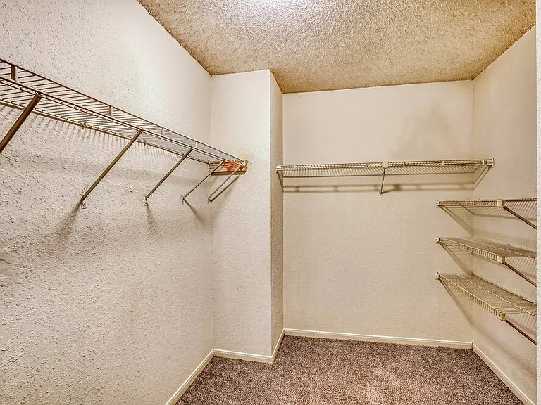 12723 Ashford Knoll Dr — Photo 12