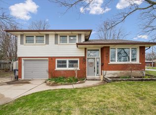 44 Meyer Dr, Guelph, ON N1E 4H2