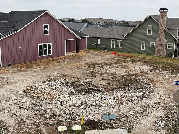 2nd image of 317 Dylan Way