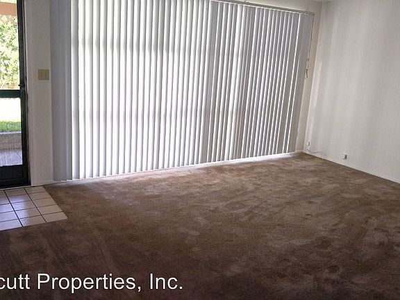4th image of 5109 Dawne St