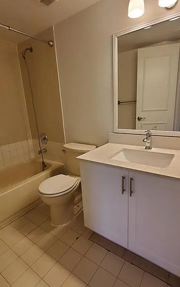 9033 Wiles Rd — Photo 18