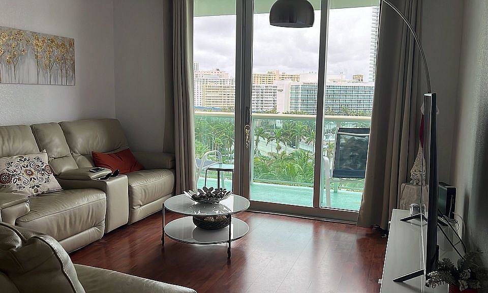 2nd image of 3801 S Ocean Dr APT 8V