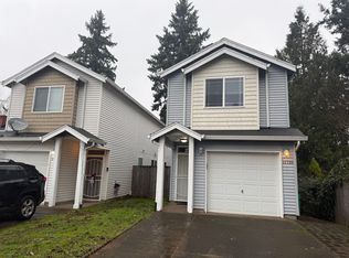 11739 SE Yamhill St, Portland, OR 97216