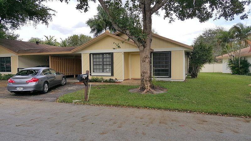 1st image of 3646 E Bell Dr