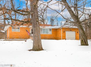 818 Prospect Ave, Willow Springs, IL 60480