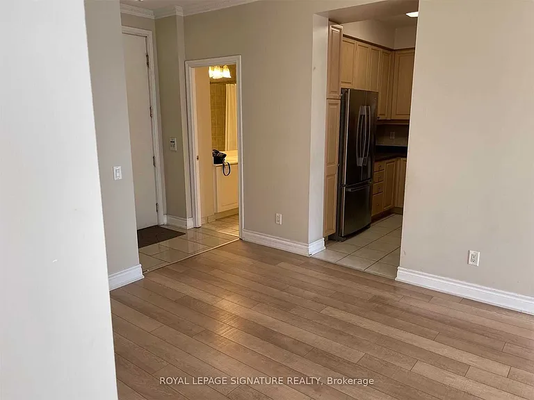 25 Kingsbridge Garden Cir #2811 — Photo 13