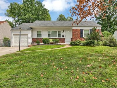112 Turf Ct, Saint Louis, MO, 63119