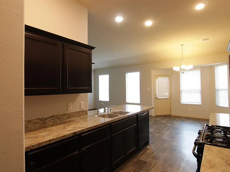 20419 Newcastle Ridge Ln — Photo 8