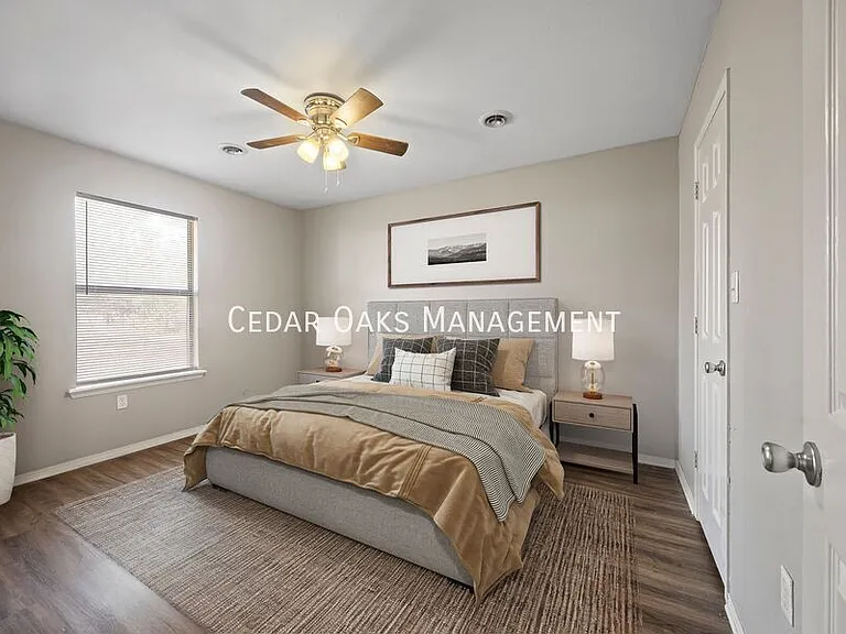 2374 N Raven Ln — Photo 4